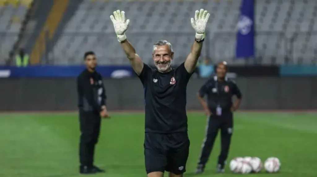 الأهلي يُنهي مشوار ميشيل يانكون ويكشف ملامح الجهاز الفني الجديد بقيادة ريبيرو الأهلي يُنهي مشوار ميشيل يانكون ويكشف ملامح الجهاز الفني الجديد بقيادة ريبيرو