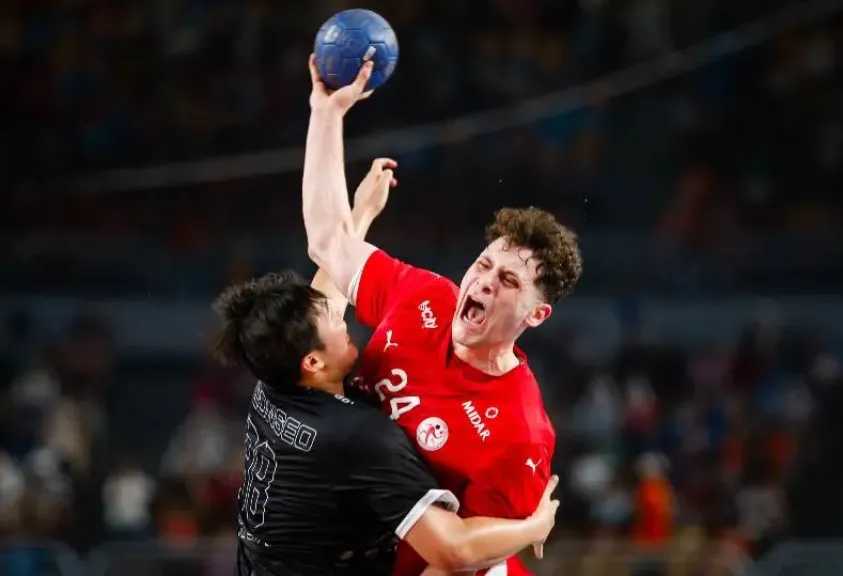 القنوات الناقلة لمباراة مصر والبحرين في بطولة العالم لكرة اليد للناشئين مع الموعد القنوات الناقلة لمباراة مصر والبحرين في بطولة العالم لكرة اليد للناشئين مع الموعد