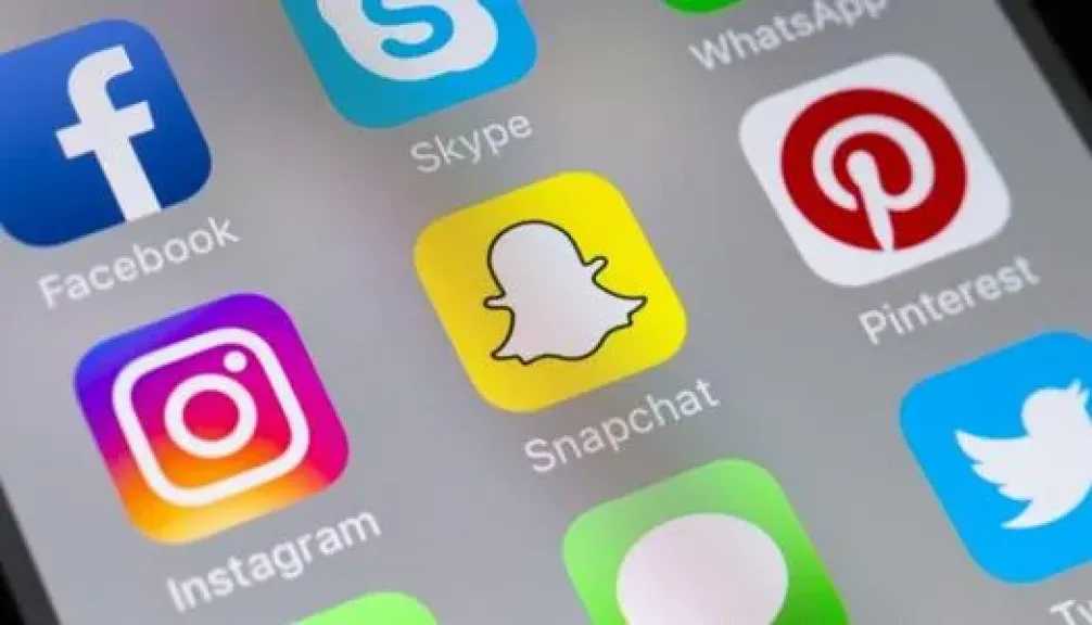 كارثة الإنترنت العالمية: توقف مفاجئ لـ Snapchat وFortnite وعشرات التطبيقات الكبرى كارثة الإنترنت العالمية: توقف مفاجئ لـ Snapchat وFortnite وعشرات التطبيقات الكبرى