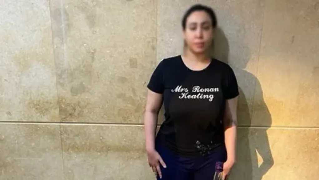 من جنون الشهرة لخلف القضبان.. من هي الراقصة بوسي الأسد بطلة الفيديوهات المخلة؟ من جنون الشهرة لخلف القضبان.. من هي الراقصة بوسي الأسد بطلة الفيديوهات المخلة؟