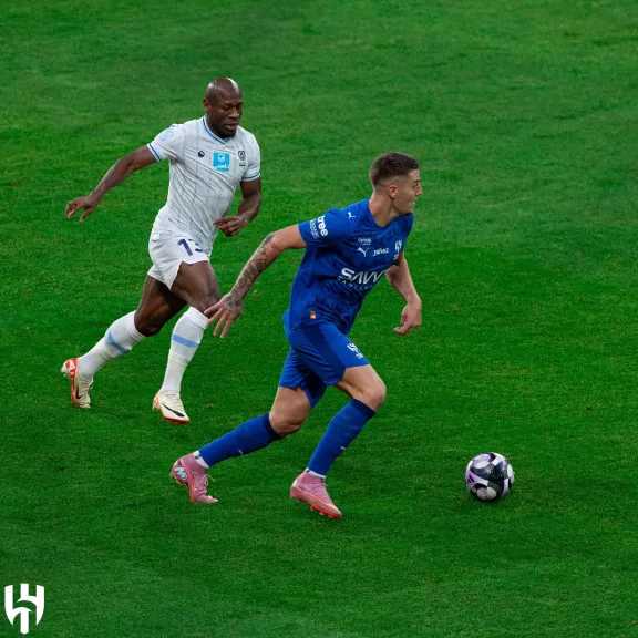 بمشاركة بنزيما.. موعد مباراة الهلال ضد الأخدود في قمة الجولة 21 بالدوري السعودي بمشاركة بنزيما.. موعد مباراة الهلال ضد الأخدود في قمة الجولة 21 بالدوري السعودي