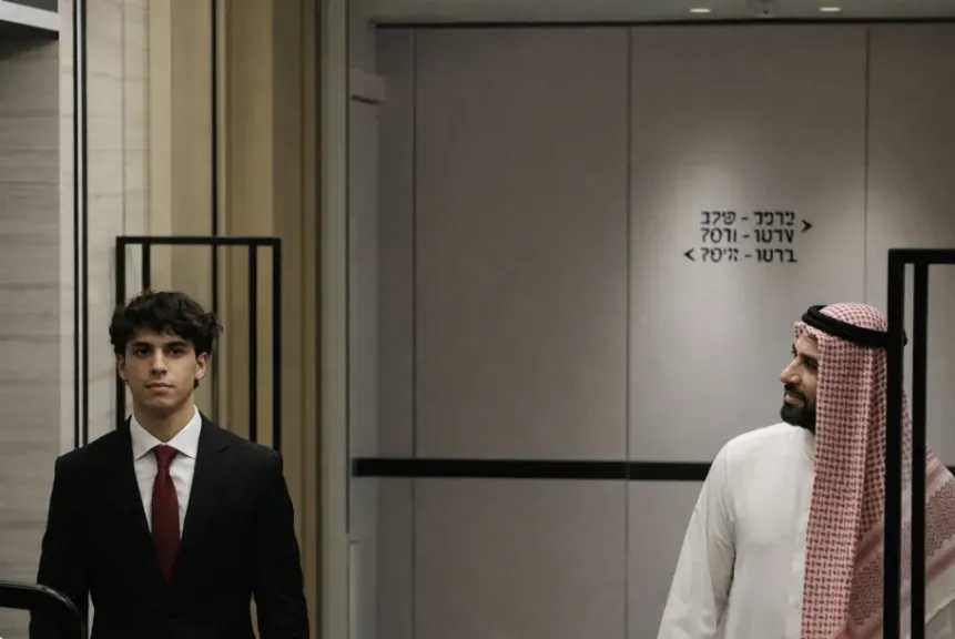 لقاء مفاجئ يشعل الجدل.. ظهور مشترك لنجمي النصر والهلال قبل جولة الحسم في دوري روشن لقاء مفاجئ يشعل الجدل.. ظهور مشترك لنجمي النصر والهلال قبل جولة الحسم في دوري روشن