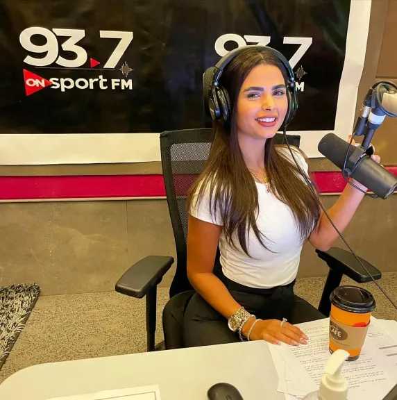 المجلس الأعلى للإعلام يوجّه عقوبة صارمة لمذيعة قناة الزمالك: إيقاف وغرامة مالية كبيرة المجلس الأعلى للإعلام يوجّه عقوبة صارمة لمذيعة قناة الزمالك: إيقاف وغرامة مالية كبيرة