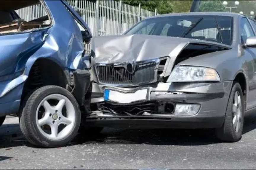 تفسير حلم حادث سيارة: هل يشير لتغيير في حياتك؟ تفسير حلم حادث سيارة: هل يشير لتغيير في حياتك؟