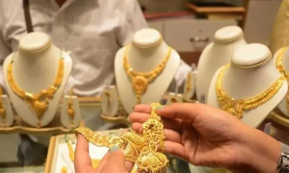 ملاذ آمن تحت مجهر المستثمرين.. أسعار الذهب والأعيرة والسبائك اليوم الثلاثاء في مصر ملاذ آمن تحت مجهر المستثمرين.. أسعار الذهب والأعيرة والسبائك اليوم الثلاثاء في مصر
