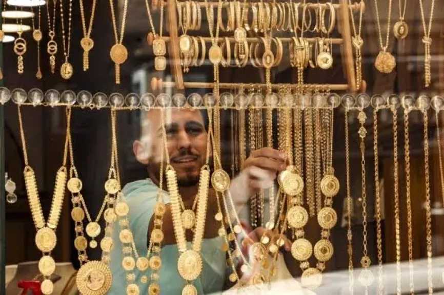 سعر الذهب اليوم الثلاثاء 14 يوليو 2026: عيار 21 و24 يرتفعان سعر الذهب اليوم الثلاثاء 14 يوليو 2026: عيار 21 و24 يرتفعان