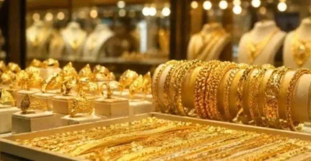 سعر الذهب الآن في مصر.. استقرار نسبي بمحلات الصاغة وتراجع الترقب العالمي سعر الذهب الآن في مصر.. استقرار نسبي بمحلات الصاغة وتراجع الترقب العالمي