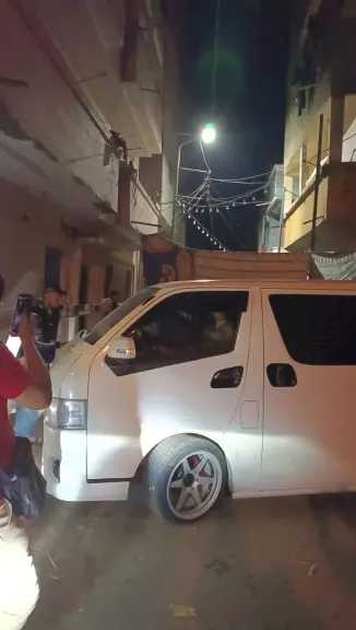 بالدموع والدعاء.. جثمان مضيفة الطيران عزة رمزي يصل إلى مسقط رأسها بالبحيرة بالدموع والدعاء.. جثمان مضيفة الطيران عزة رمزي يصل إلى مسقط رأسها بالبحيرة
