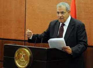 الحكومة ترد على شائعات الفيس...
