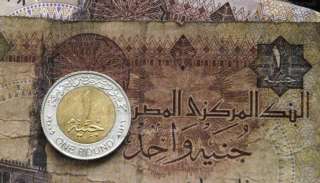 خبير مصرفي: تعويم الجنيه فى...
