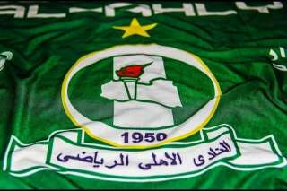 الأهلي طرابلس يتوج بلقب الدوري...