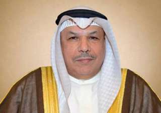   وزير الدفاع الكويتي يبحث...