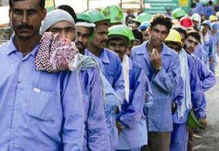 ارتفاع عدد العمالة الوافدة في...