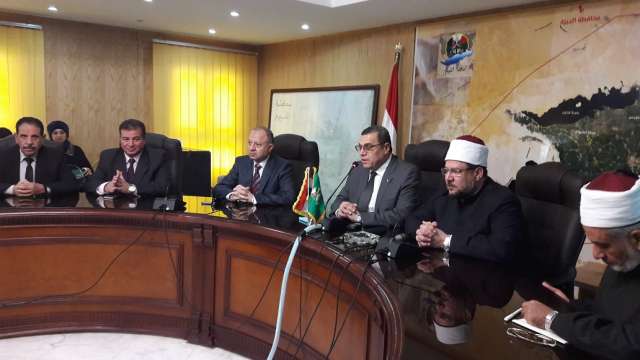 وزير الأوقاف يعقد مؤتمراً صحفياً ضد التطرف بالفيوم