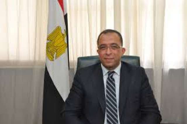 اليوم .. ”العربي” يترأس مائدة حوار مع شباب البرنامج الرئاسي اليوم