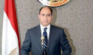 أحمد أبو زيد ينفي منع...