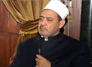 أحمد  الطيب: رياح التطوير يجب...