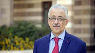 وزير التعليم يبحث مع أولياء...