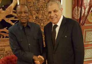 محلب يعقد جلسة مباحثات مع...