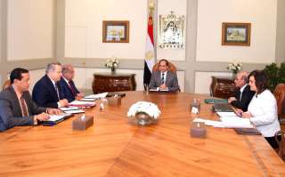 السيسي يوجه بضرورة العمل لتحقيق...