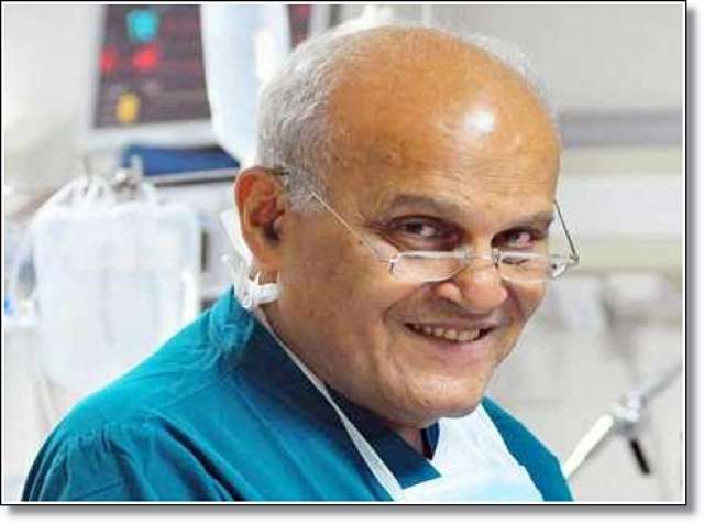 الدكتور مجدي يعقوب جراح القلب