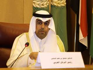 العاهل الأردني يستقبل رئيس البرلمان...