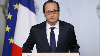 بالفيديو.. فرانسوا أولاند يدلي بصوته...