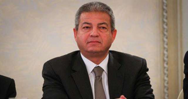 وزير الشباب يشهد الاحتفال بالعيد القومي لأذربيجان