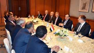 الملا يلتقى برئيس الغرفة الألمانية...