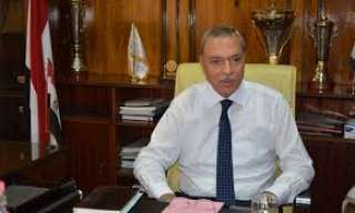 محافظ قنا يبحث تطوير المواقع...