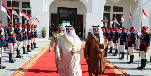 العاهل البحرينى يتوجه إلى السعودية