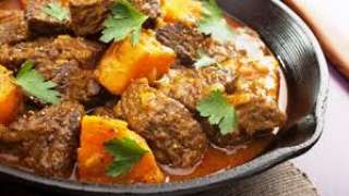 عمل صينية البطاطس باللحمة