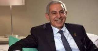 وزير التجارة يبحث مع السفير...