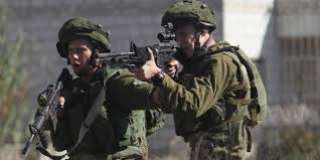 إصابة فلسطيني برصاص الاحتلال الإسرائيلي...