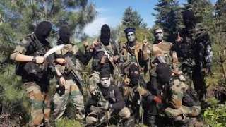 مقتل وإصابة 7 أشخاص في...