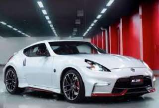 نيسان تكشف عن 370Z 2018...