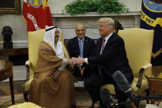 تفاصيل زيارة أمير الكويت لترامب...