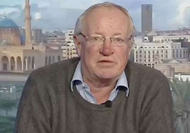 كاتب بريطانى:الجيش السورى وحلفاءه يتقدمون على مواقع داعش فى دير الزور