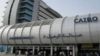 القبض على سائق ميكروباص تجاوز...