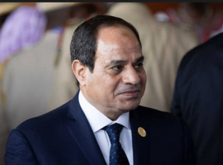 السيسي يستقبل رئيس مجلس النواب...