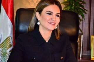 ”وزيرة الاستثمار” تبحث زيادة تمويل...