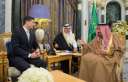 الملك سلمان يبحث مجالات التعاون...