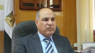 صرف 500 جنيه مكافأة للعاملين...
