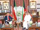 مسؤول كويتي للسفير البريطاني :...