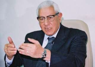 مكرم محمد أحمد: مصر تستحق...