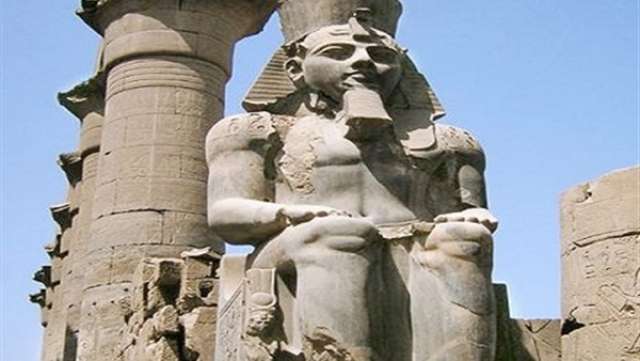 العناني: الحريق بالمتحف الكبير لم يؤثر على تمثال رمسيس الثاني