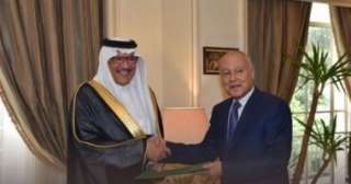 السفير السعودى الجديد بمصر يقدم...
