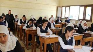 هدوء في أول أيام امتحانات...