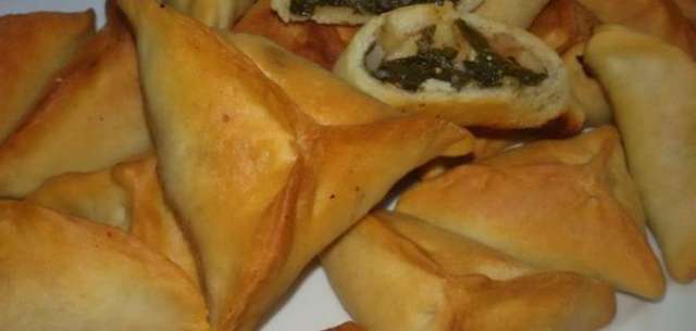 عمل فطائر السبانخ