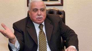 محافظ أسيوط ينعى قدرى أبوحسين...